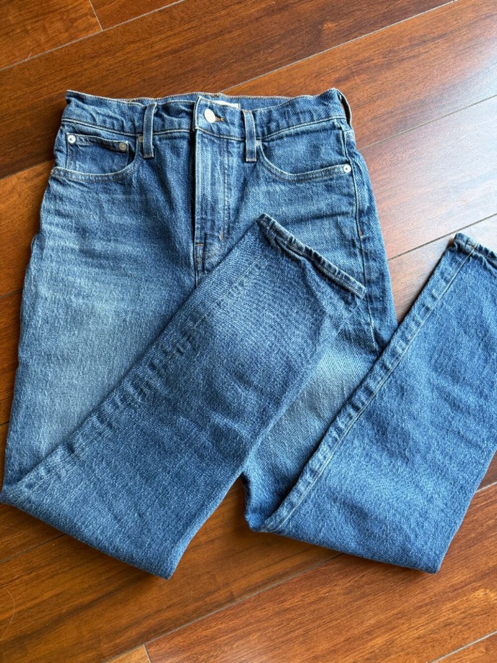 Madewell, The Perfect Vintage Jean Size 26, Straight Leg, Mid Rise Medium Wash - Picture 8 of 9